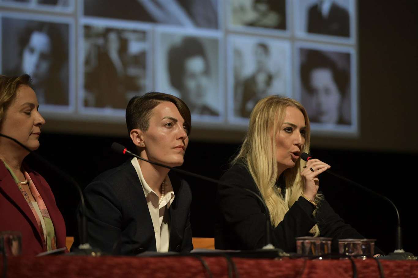 İl Sağlık Müdürü Akça 'Kadının Eli Toplumun Gücü' programına katıldı haberi