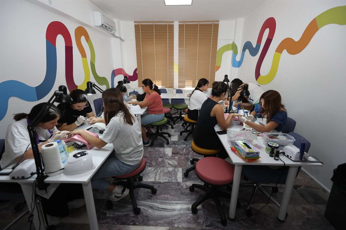 Muğla'da kadın yaşam merkezleri hayat değiştiriyor haberi