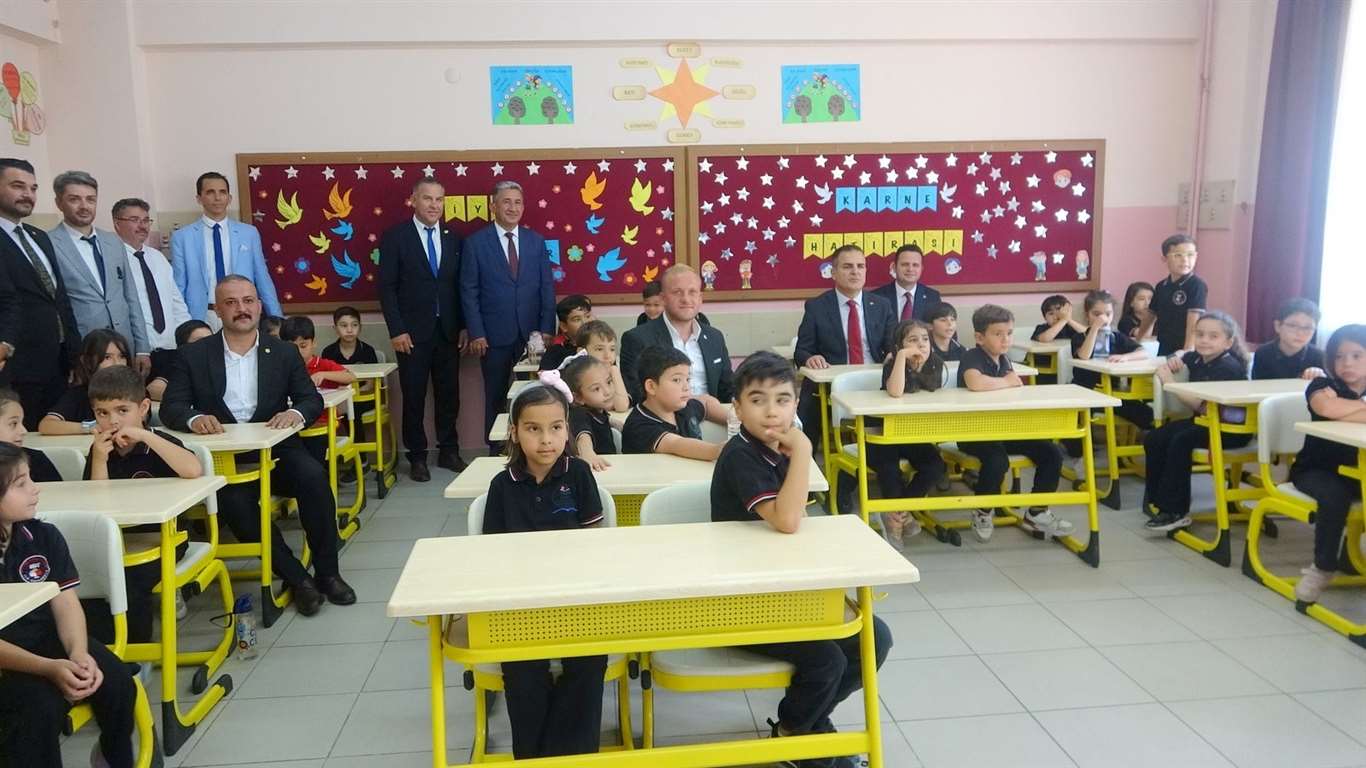  Muğla'da 163 bin öğrenci karne sevinci yaşadı haberi