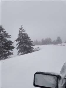 Kavaklıdere Göktepe Dağı beyaza büründü haberi