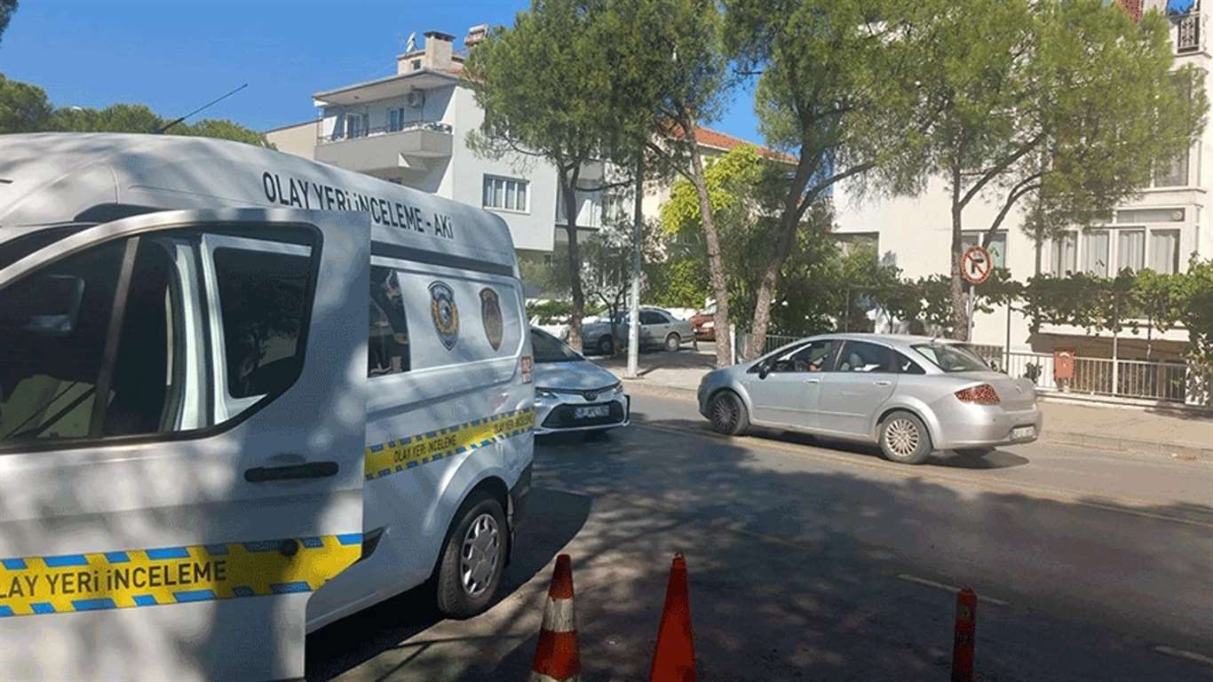 Menteşe'de kocasını bıçaklayan kadın tutuklandı    haberi
