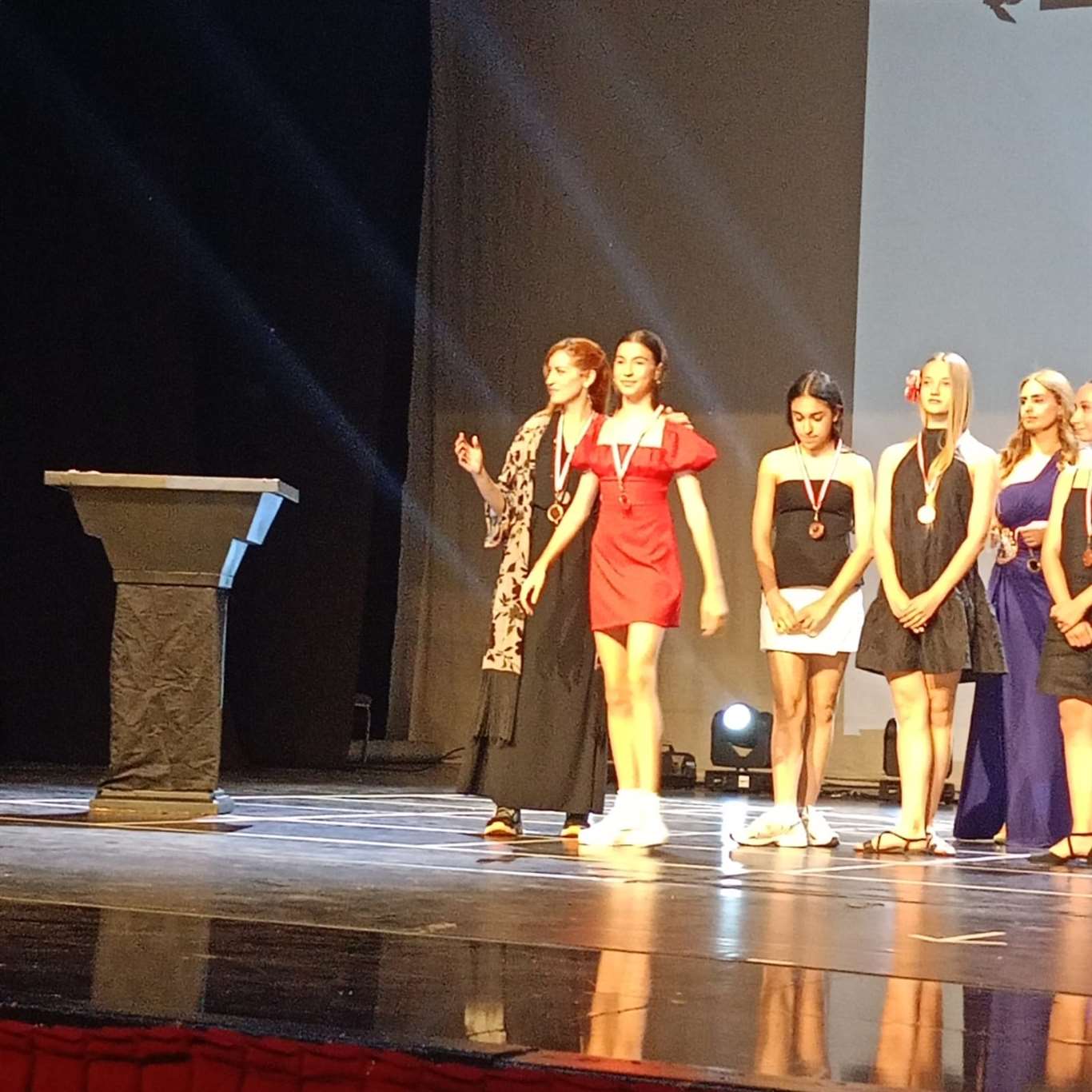 Muğlalı bale öğrencilerinden uluslararası festivalde büyük başarı haberi