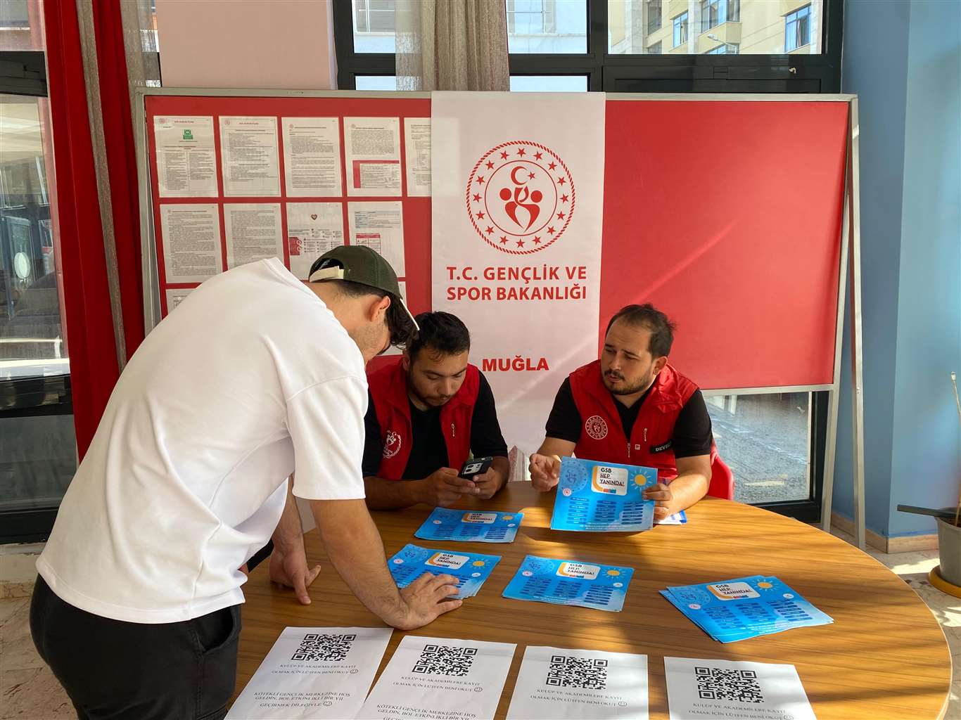 Kötekli Gençlik Merkezi'nden üniversite öğrencilerine tanıtım ziyaretleri haberi