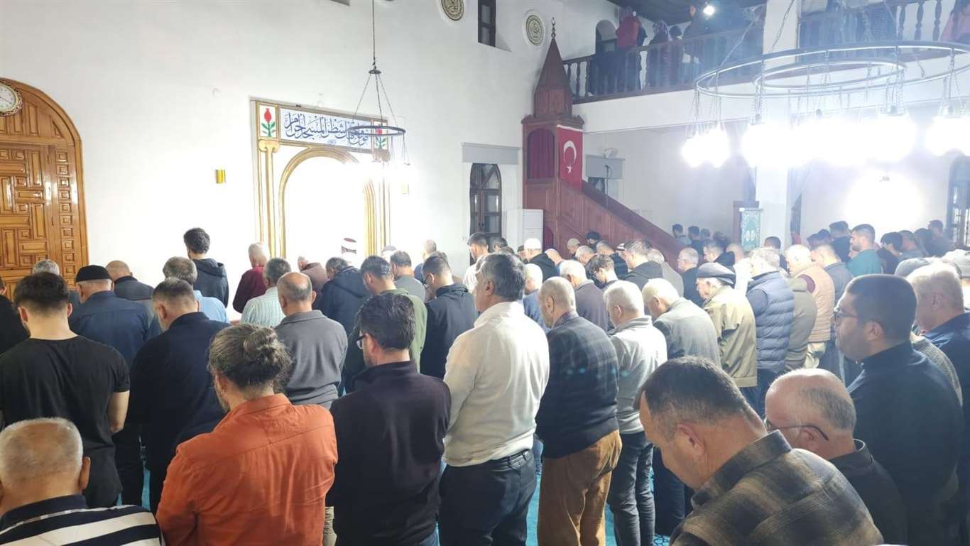 Köyceğiz'de Kadir Gecesi coşkuyla idrak edildi haberi