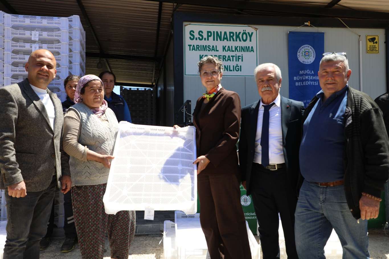 Köyceğiz'de ipek böceği üreticilerine büyükşehir desteği haberi