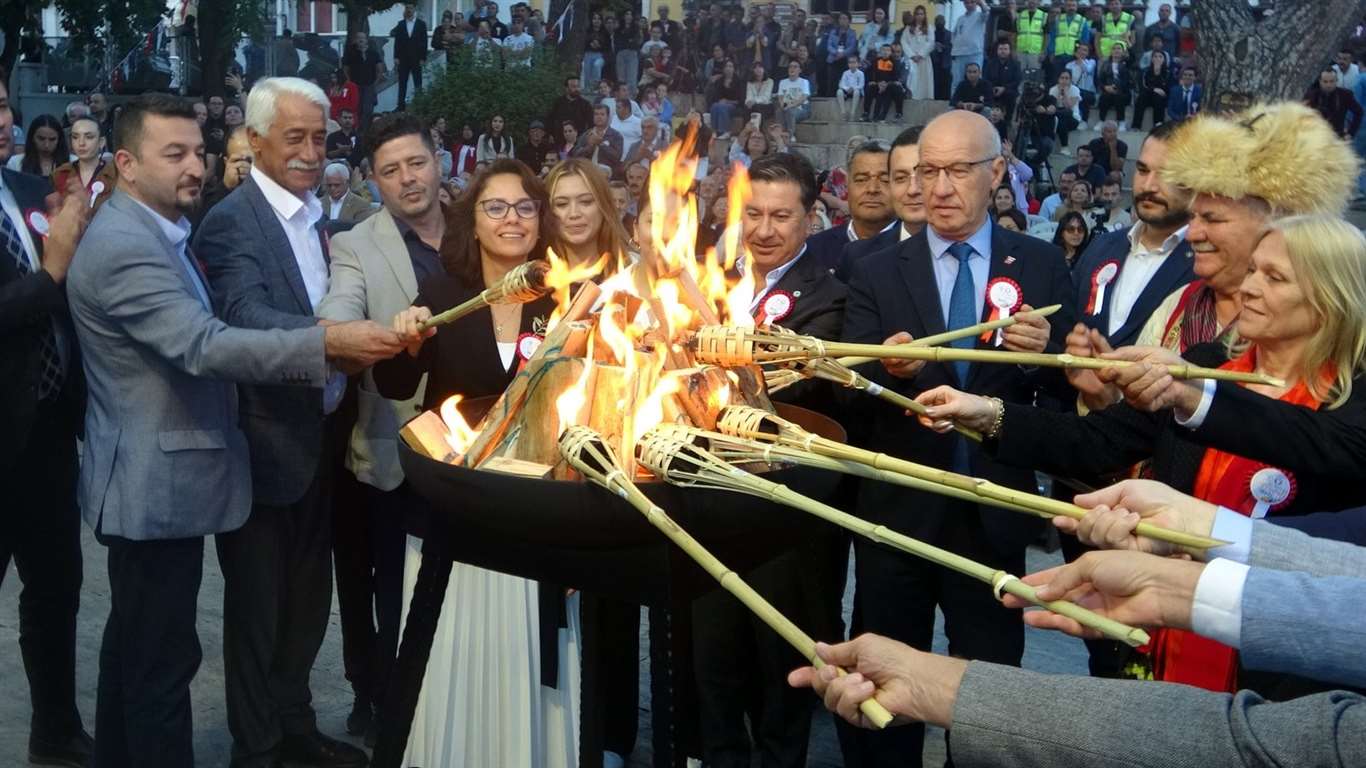 32. Muğla Kültür ve Sanat Şenliği coşkuyla başladı haberi