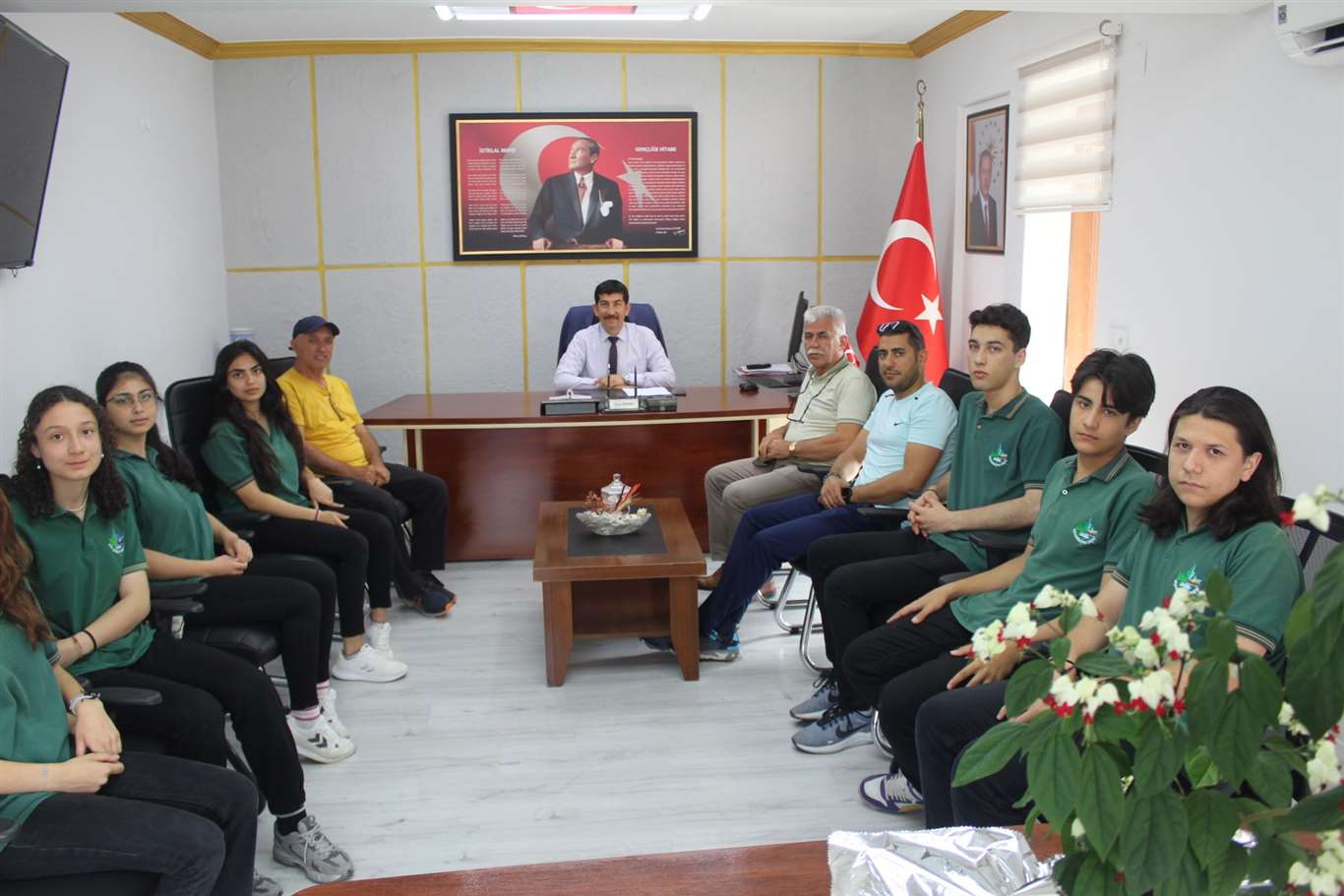       Köyceğiz Fen Lisesi Floor Curling'te Türkiye ikincisi oldu haberi