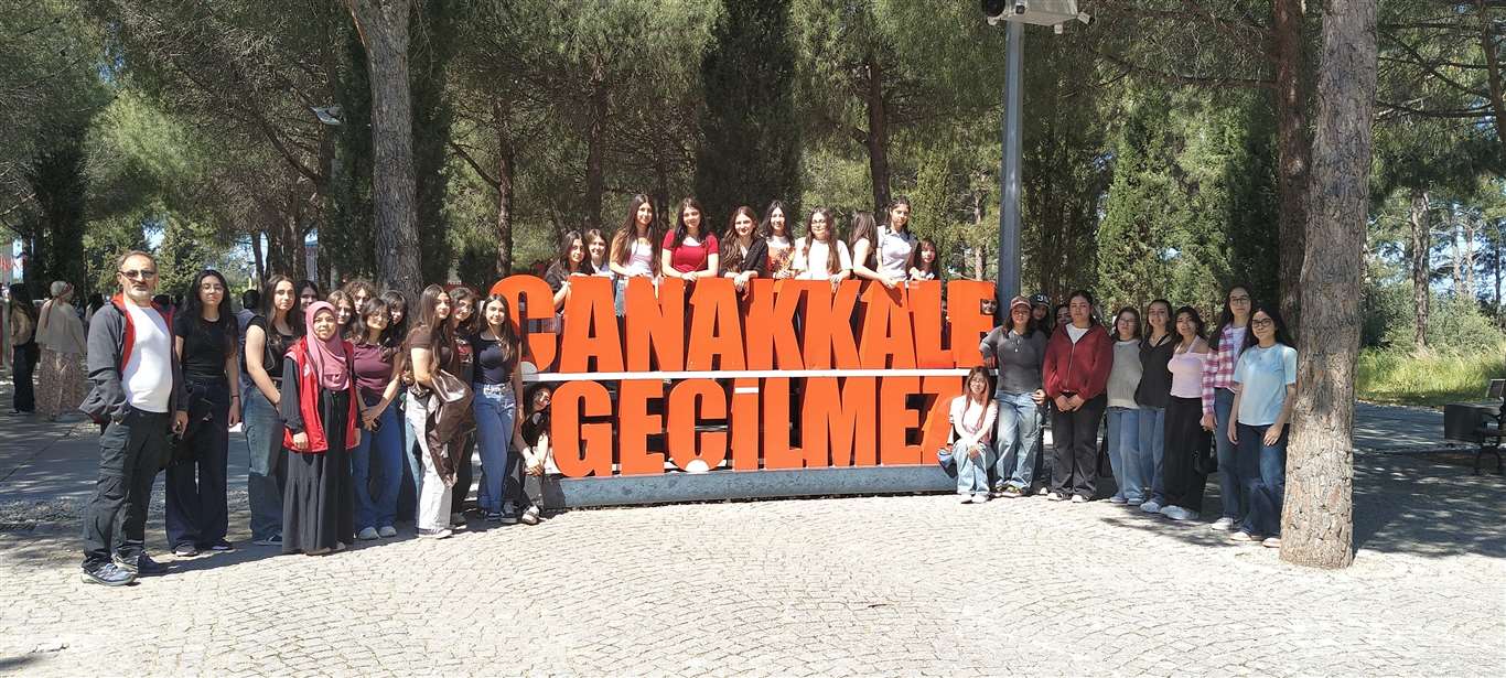 Menteşeli gençler 