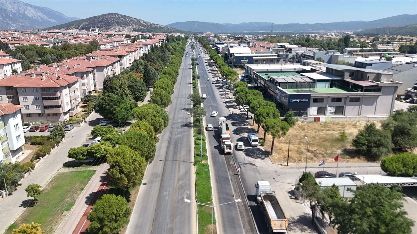    Menteşe'de 17,5 milyon liralık asfalt yenileme çalışması başladı haberi
