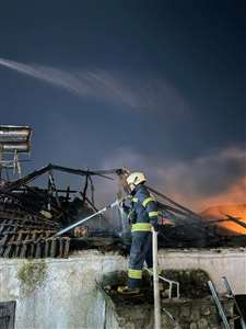 Milas'ta çatı yangını haberi
