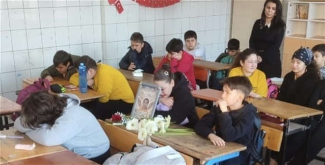 Minik Öykü'nün sınıfında hüzün ve gözyaşı hakim haberi