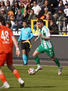 Muğlaspor ile Batman arasında şampiyonluk yarışı sürüyor haberi