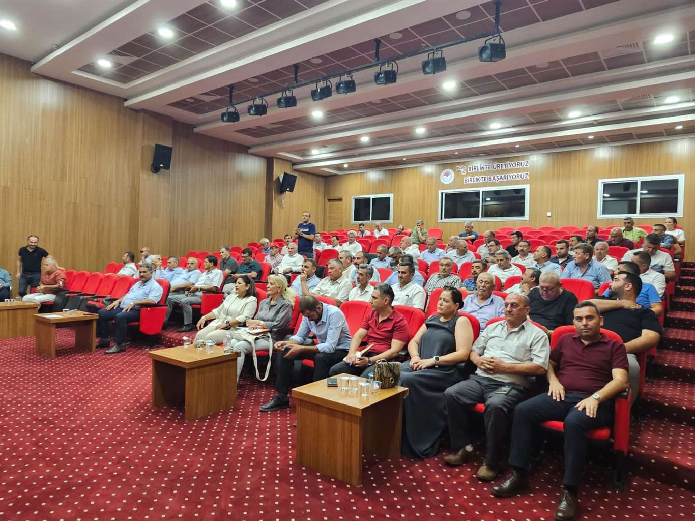 Muhtarlar ve kurumlar bir araya geldi, ilçenin sorunları masaya yatırıldı haberi