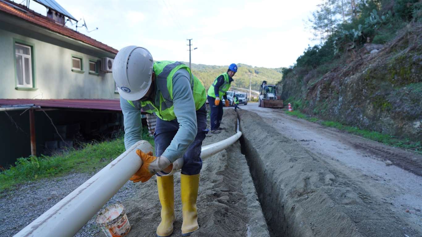 MUSKİ'den Karaca Mahallesi'nde 40 yıllık su sorununa çözüm haberi