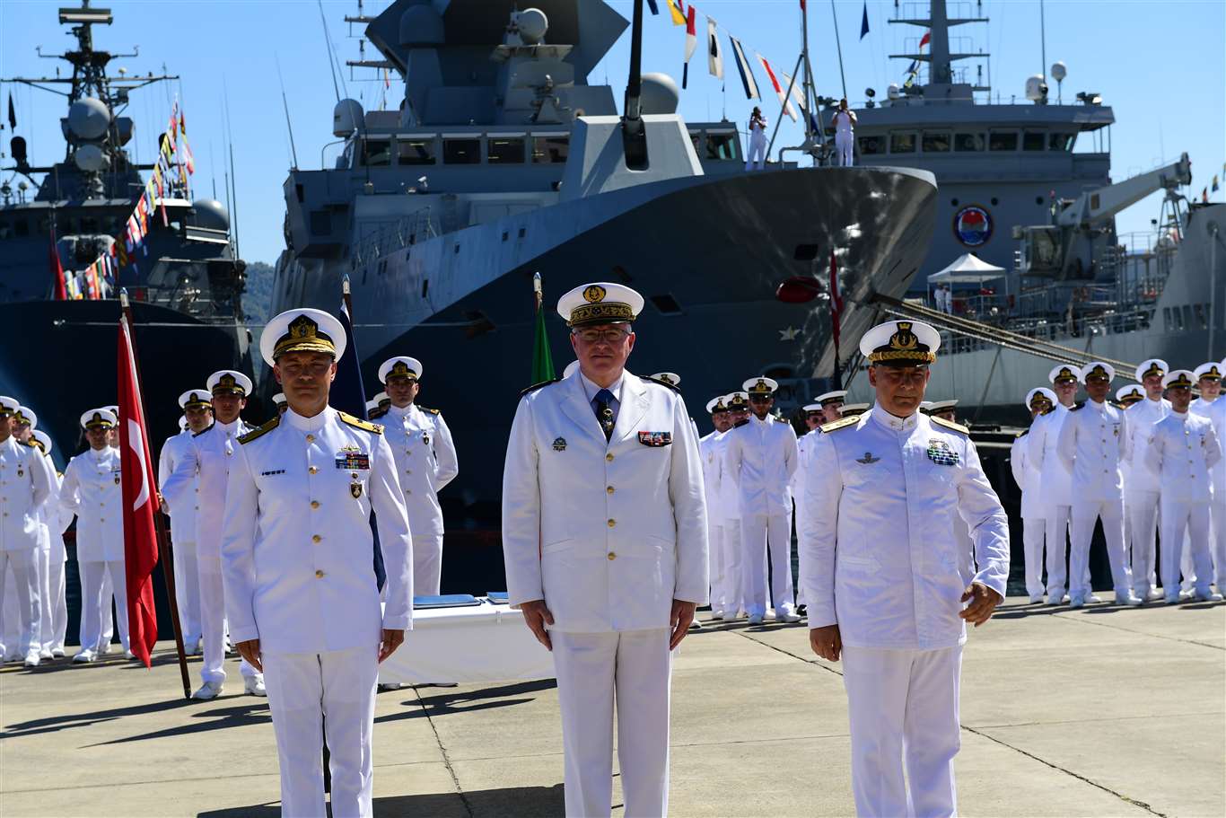  NATO'nun Akdeniz gücünde komuta İtalya'ya geçti haberi