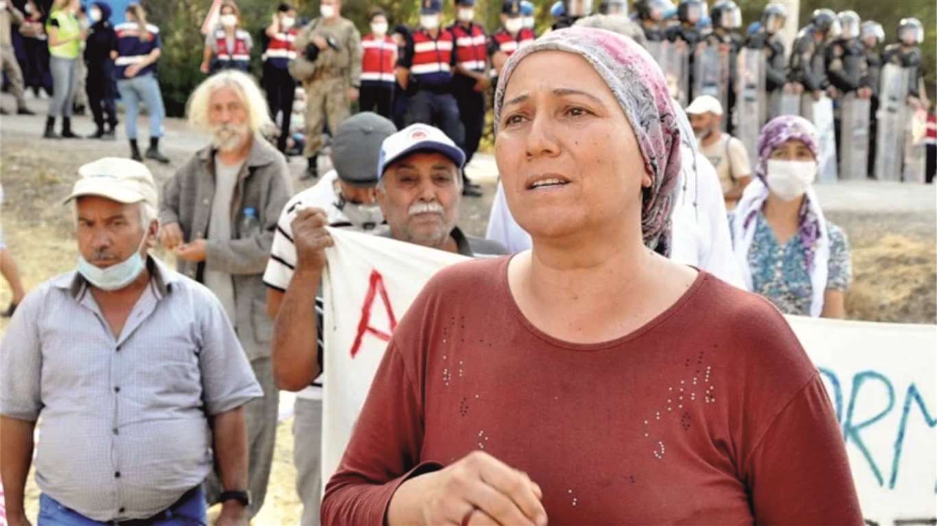 İkizköy'ün dünyaca ünlü aktivisti Nejla Işık ameliyata alındı haberi