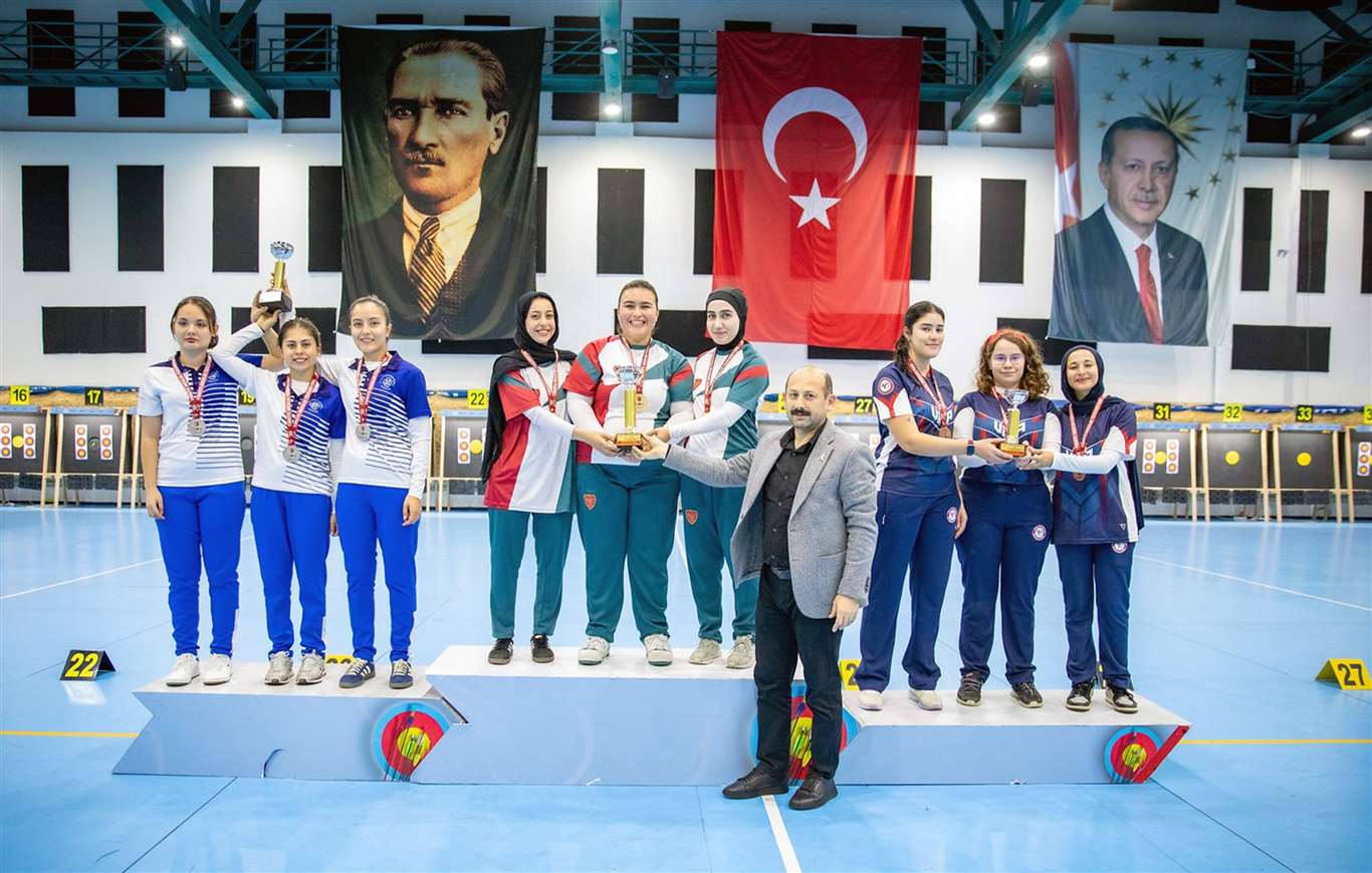       Muğlalı okçular Türkiye ikincisi oldu haberi