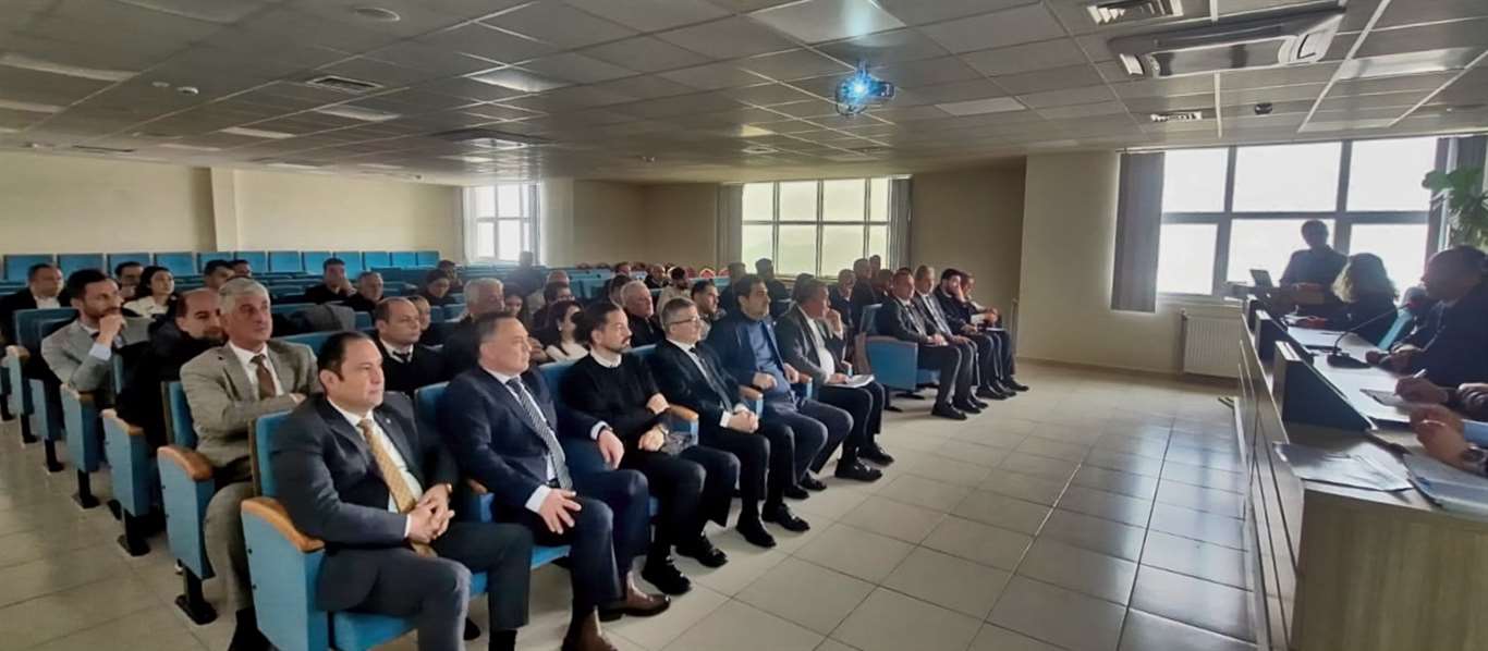 Sahipsiz hayvanlar için çözüm masası kuruldu haberi