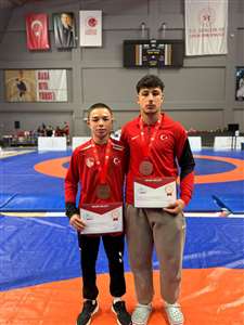 Serbest Stil Güreş Türkiye Şampiyonası'ndan 2 madalya ile döndüler haberi