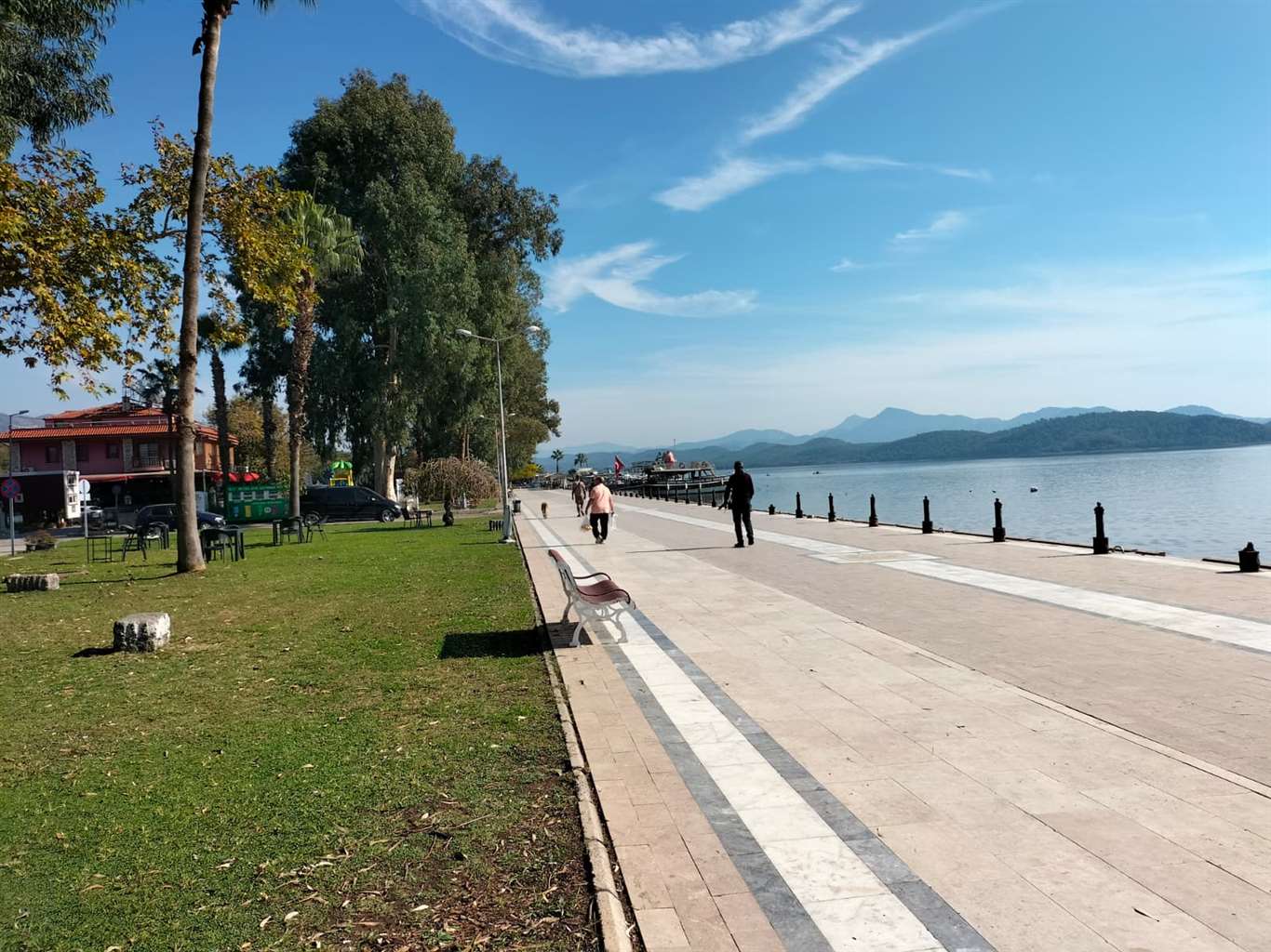 Sonbaharda yaz havası: Köyceğiz'de termometreler 27'yi gösterdi haberi