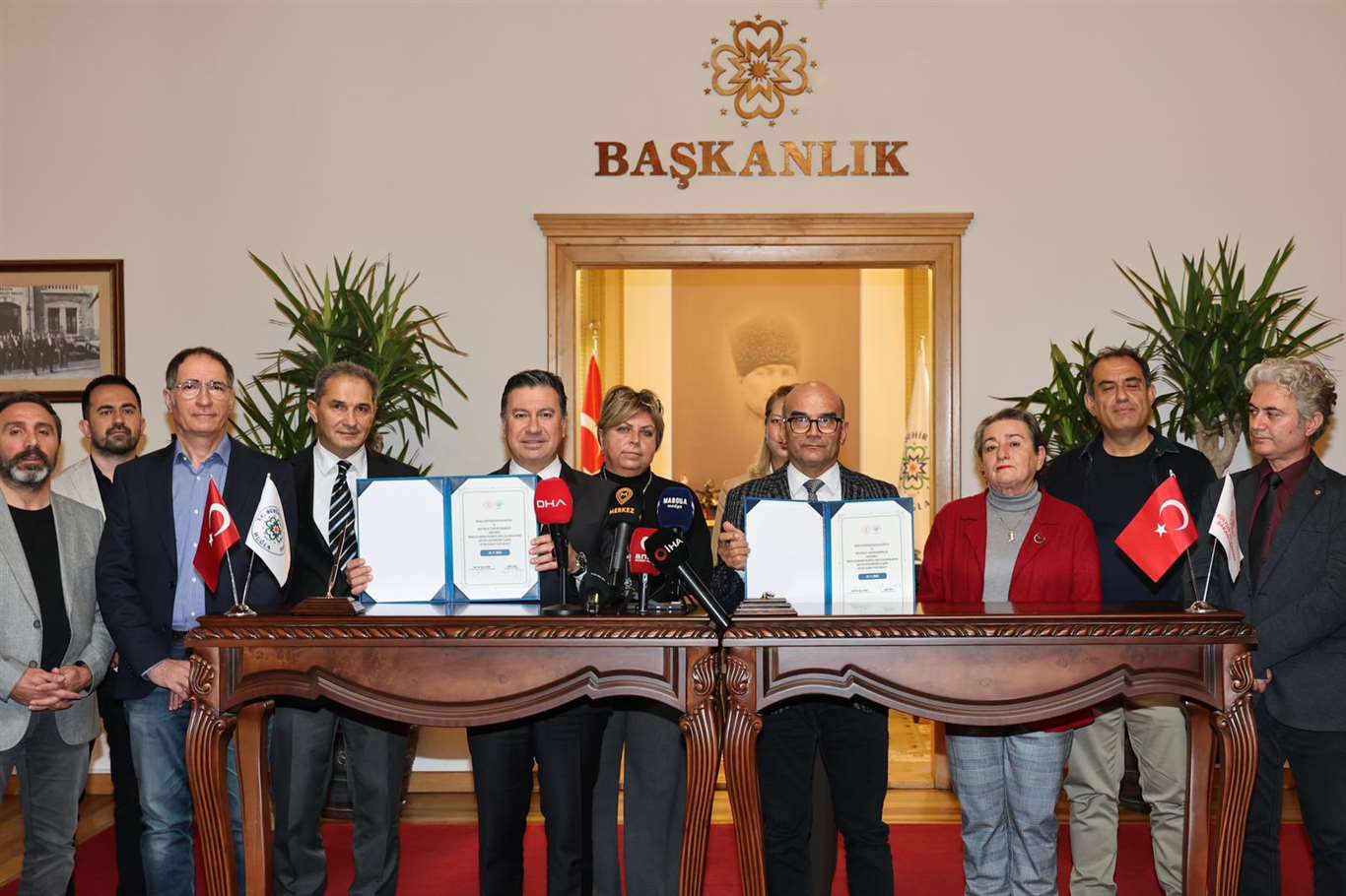 Büyükşehir'den tarihe büyük destek: 17 bilimsel kazıya destek protokolü haberi