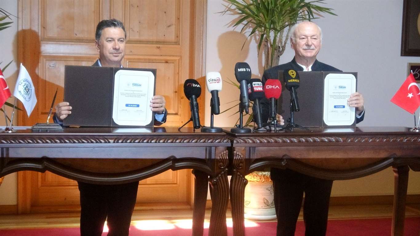 TÜRSAB Dinamik Yaşam Merkezi için imzalar atıldı haberi