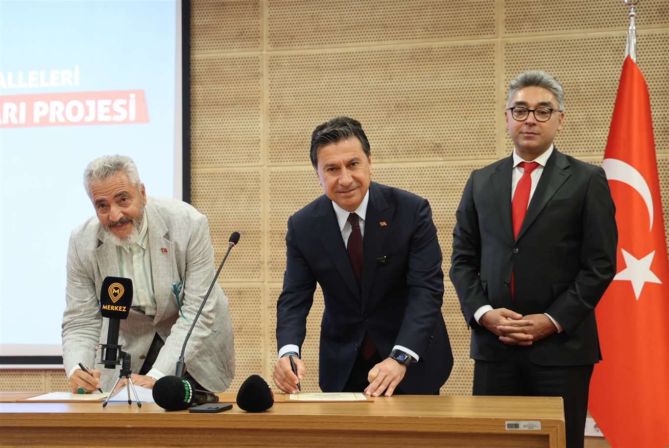 Muğla merkezde üç mahalleye 485 milyonluk altyapı yatırımı haberi