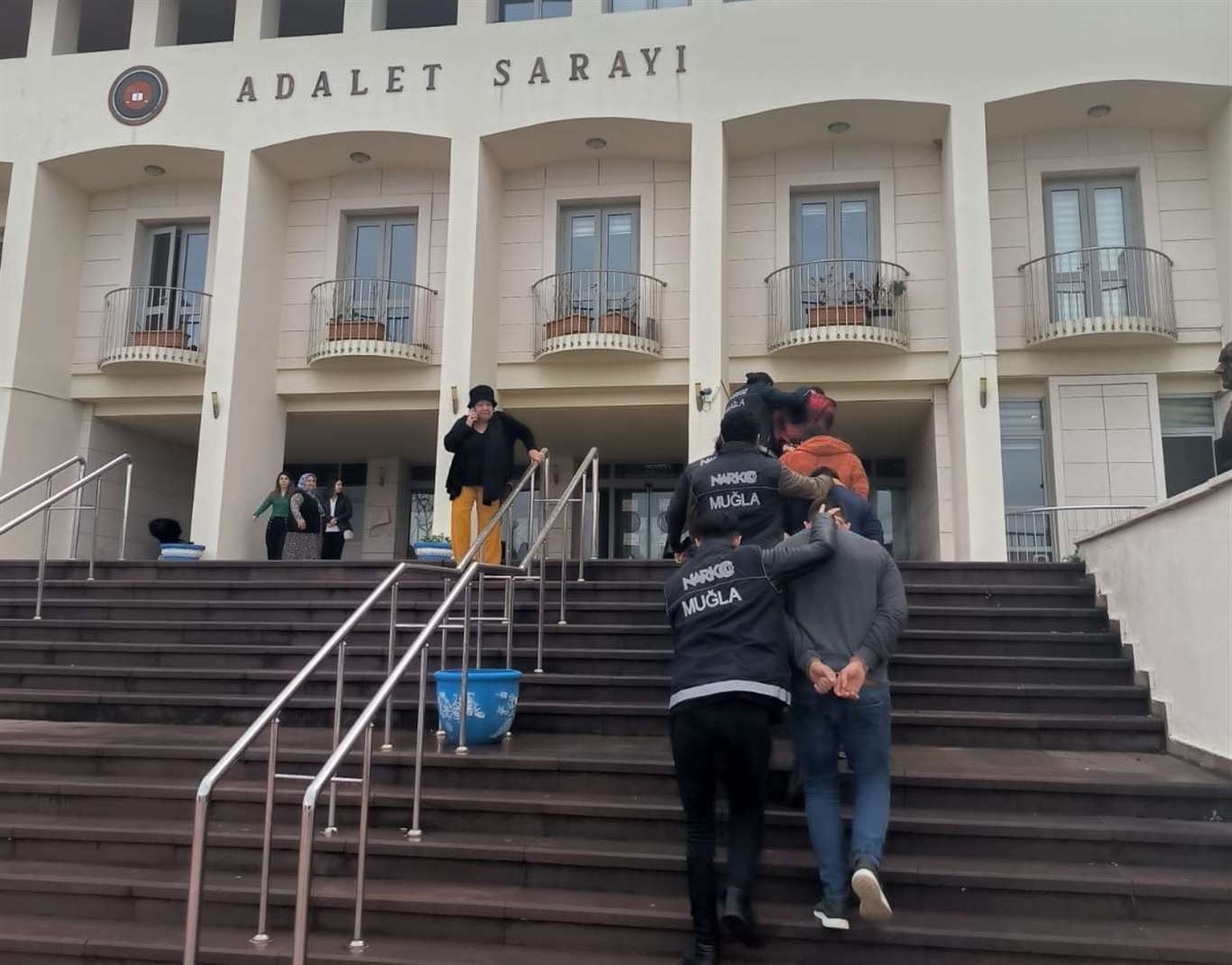 Muğla'da uyuşturucuya geçit yok: 13 gözaltı haberi