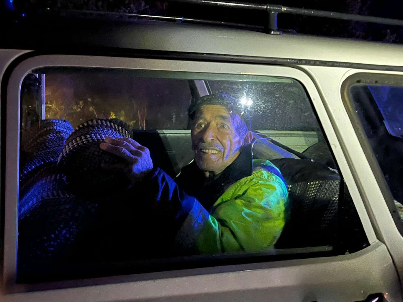 Mantar ararken kaybolan yaşlı adam için ekipler seferber oldu haberi