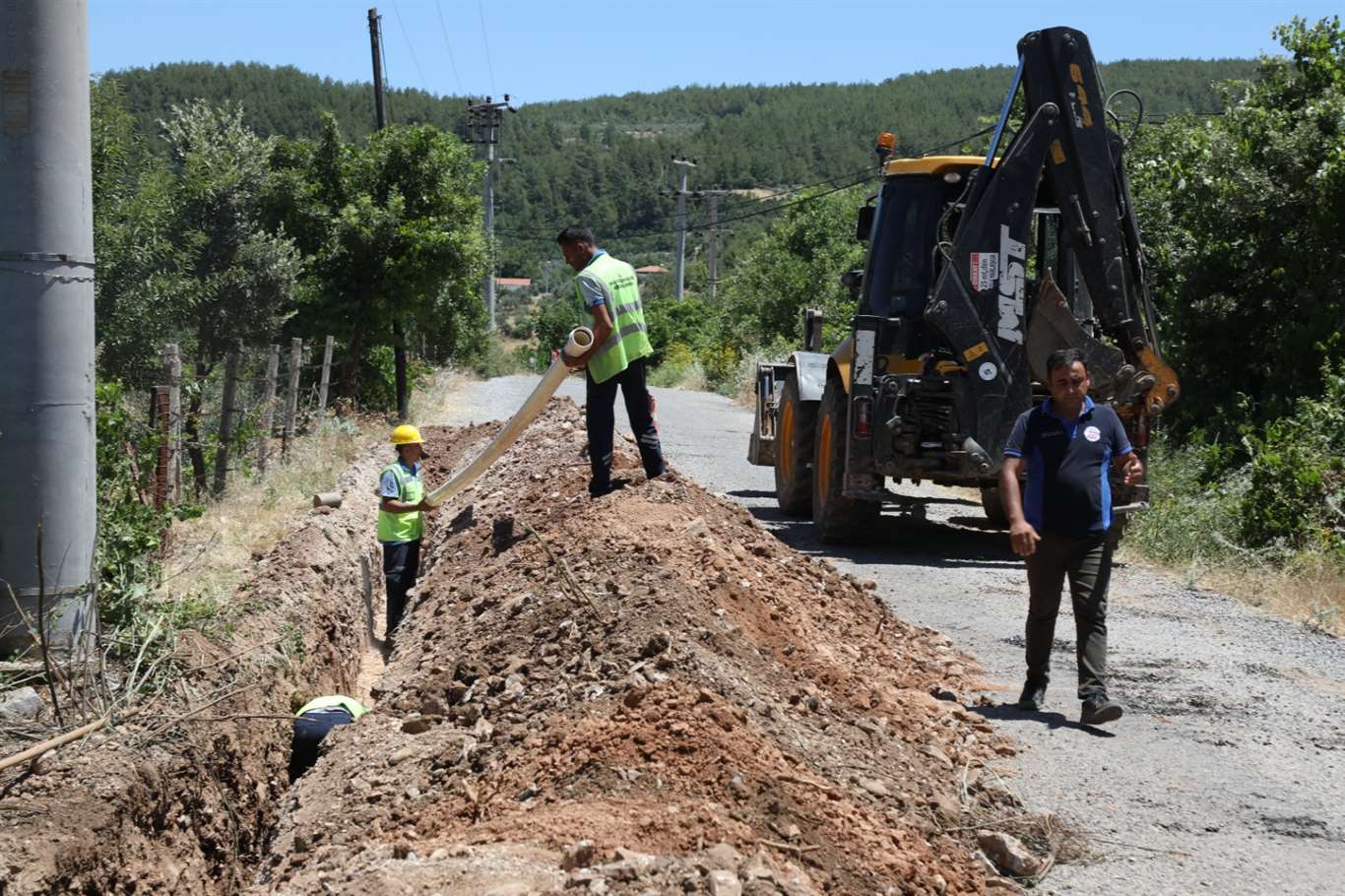 Menteşe Yenibağyaka'da içme suyu hatları yenileniyor haberi
