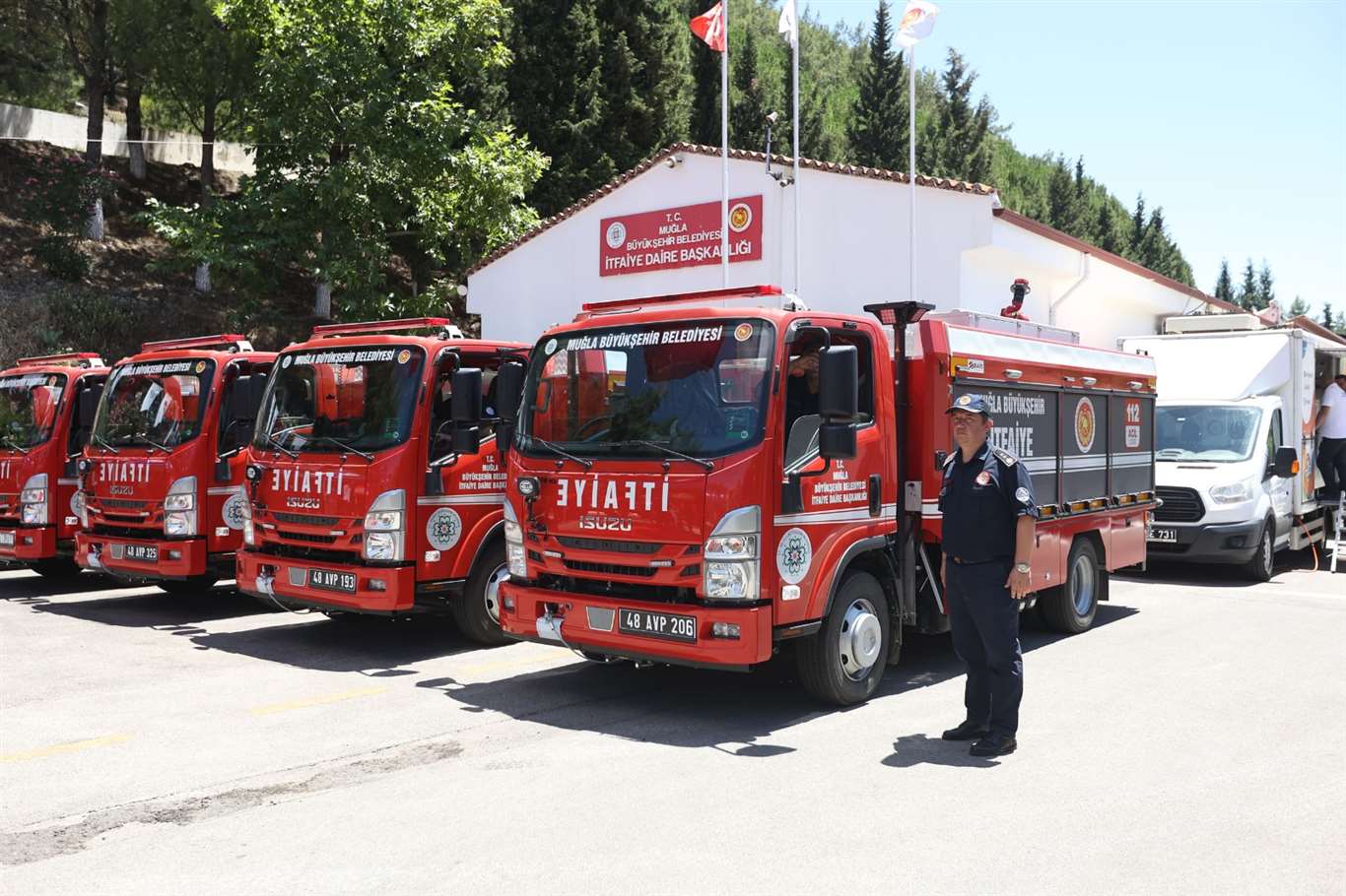 Büyükşehir itfaiye filosu, 72 araçla güçleniyor haberi