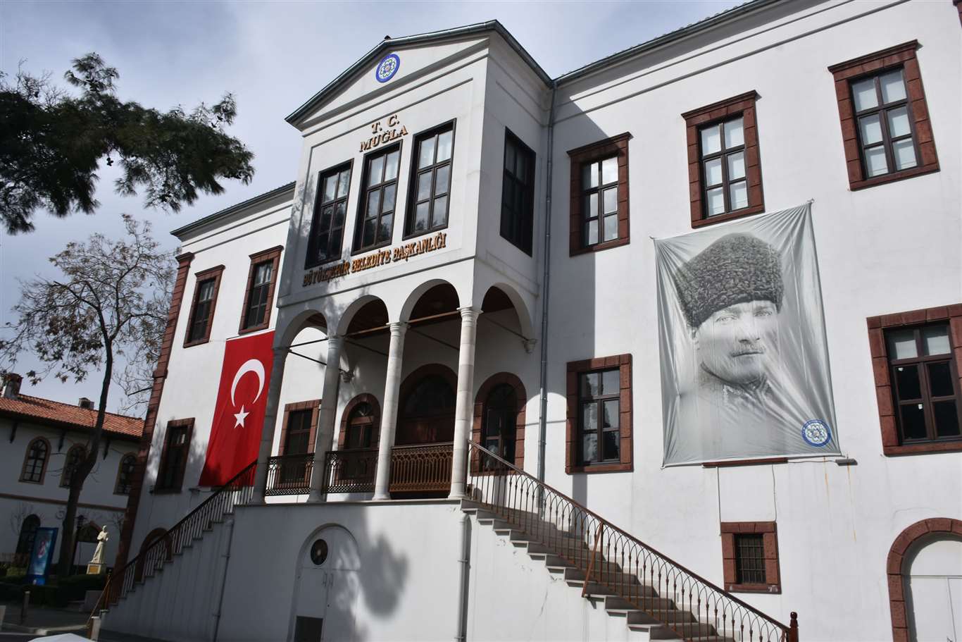    Muğla Büyükşehir Belediyesi'nin yılbaşı etkinlikleri iptal edildi  haberi